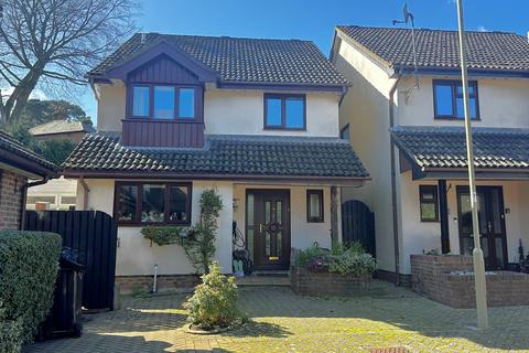 4 bedroom detached house for sale, Hamilton Mews, Hythe