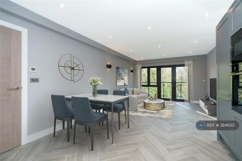 1 bedroom flat to rent, Oxford Road, Gerrards Cross, SL9