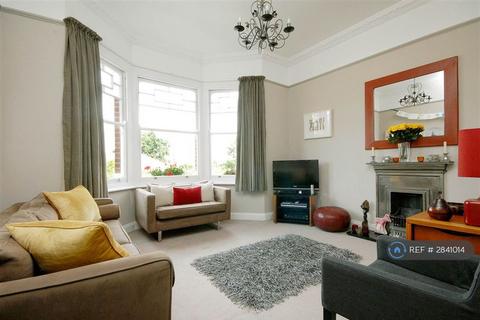 2 bedroom flat to rent, Christchurch Road, London, N8