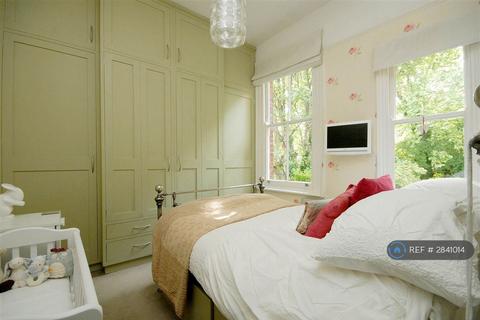 2 bedroom flat to rent, Christchurch Road, London, N8