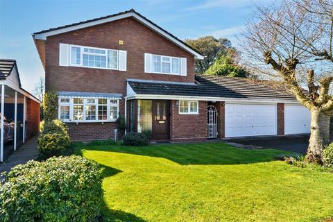4 bedroom detached house for sale, Sunningdale, Stone