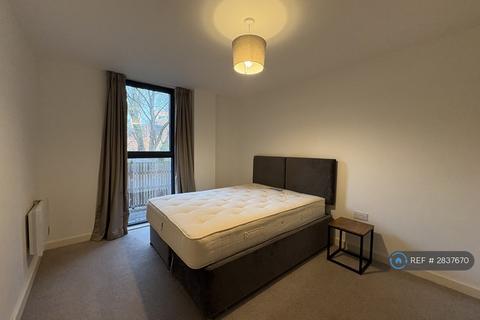 undefined, Lydia Ann St, Liverpool, L1