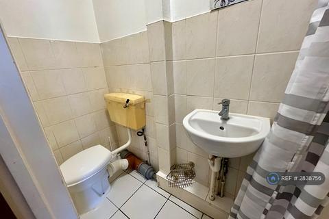 undefined, Cromwell Road, Hounslow, TW3
