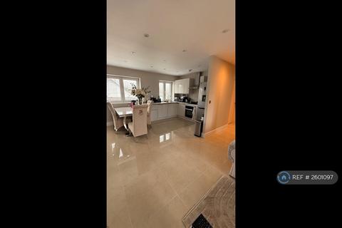 undefined, Phoenix Mews, Chatham, ME5