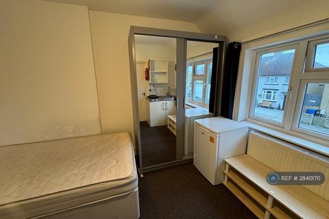 undefined, Percival Road, Feltham, TW13