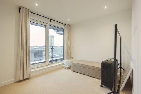 3 bedroom apartment to rent, The Boulevard, Fulham, SW6
