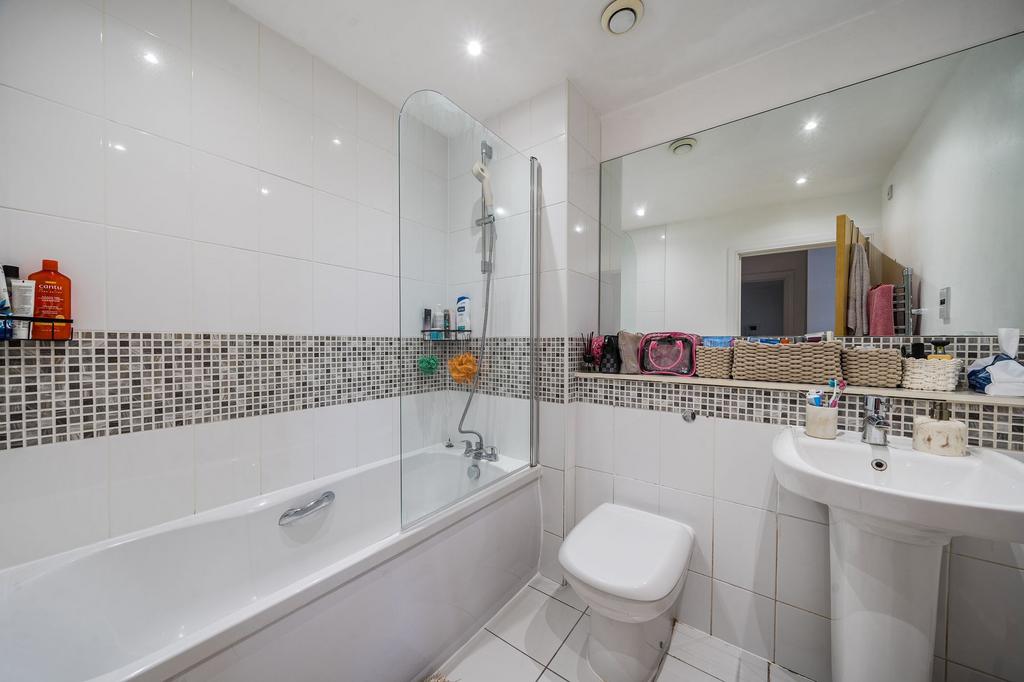 Bathroom 2