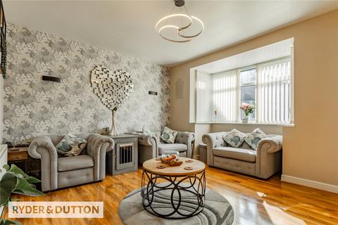 3 bedroom end of terrace house for sale, Pilkington Street, Middleton, Manchester, M24