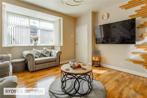 3 bedroom end of terrace house for sale, Pilkington Street, Middleton, Manchester, M24