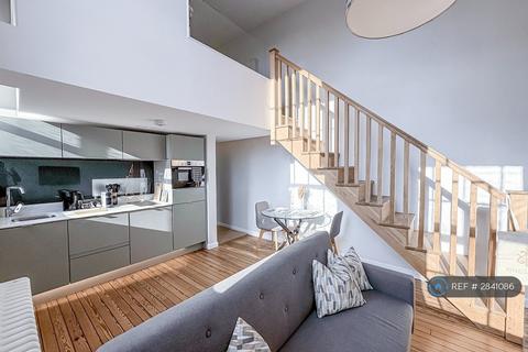undefined, Mcdonald Road, Edinburgh, EH7