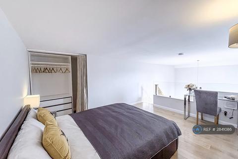 undefined, Mcdonald Road, Edinburgh, EH7