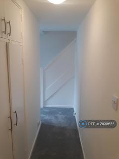 undefined, Bath Road, Reading, RG1