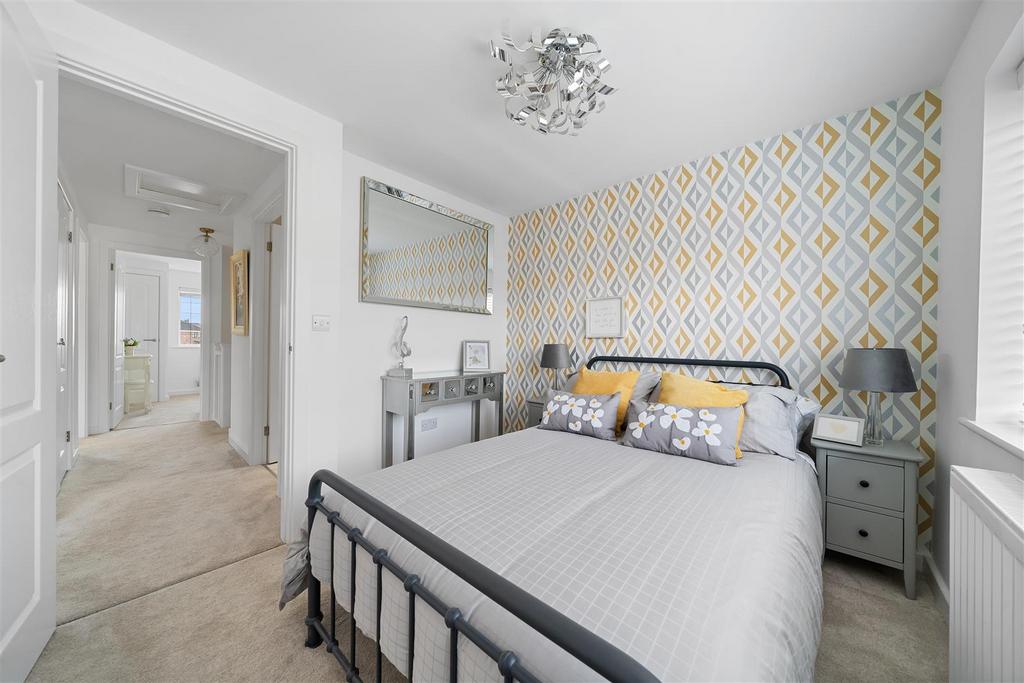 Bedroom 3b.jpg