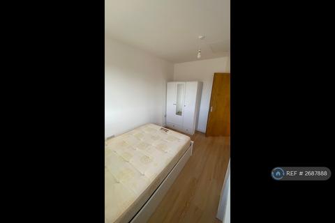 1 bedroom flat to rent, Long Acre House, London, SE28