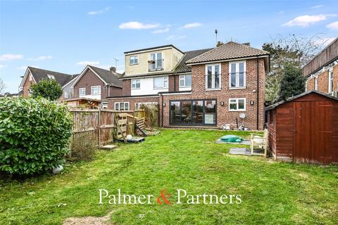 undefined, Baddow Road, Essex CM2