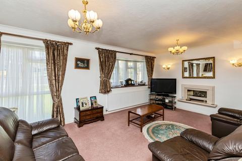 4 bedroom detached house for sale, Greenhill Way, HAYWARDS HEATH
