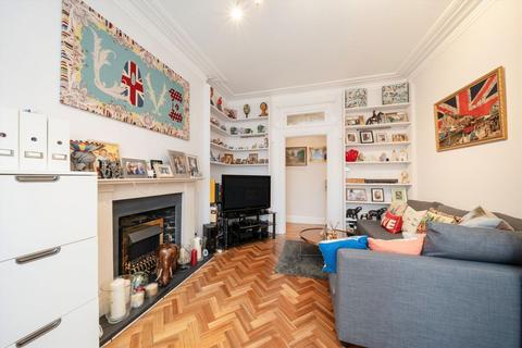 2 bedroom flat to rent, Canfield Gardens, London NW6