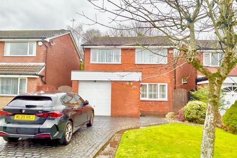 3 bedroom detached house for sale, Riversmeade, Leigh