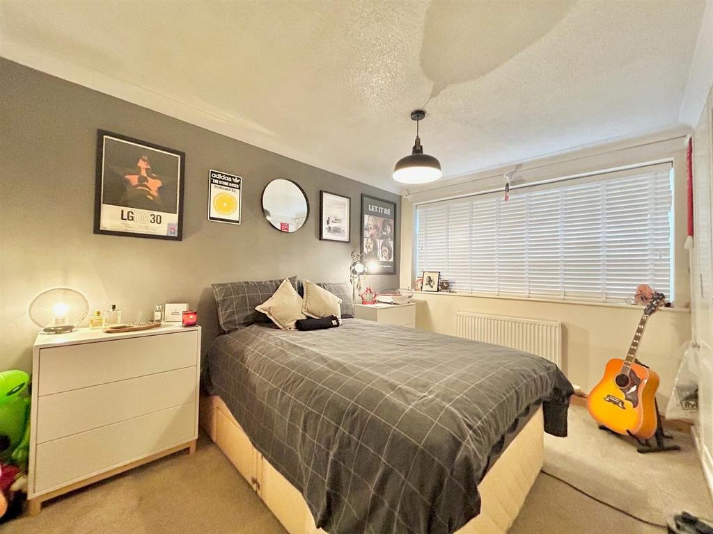Bedroom 2.jpg