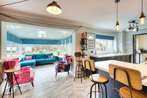 4 bedroom detached house for sale, Briarsyde Close, Fellside Park, Whickham