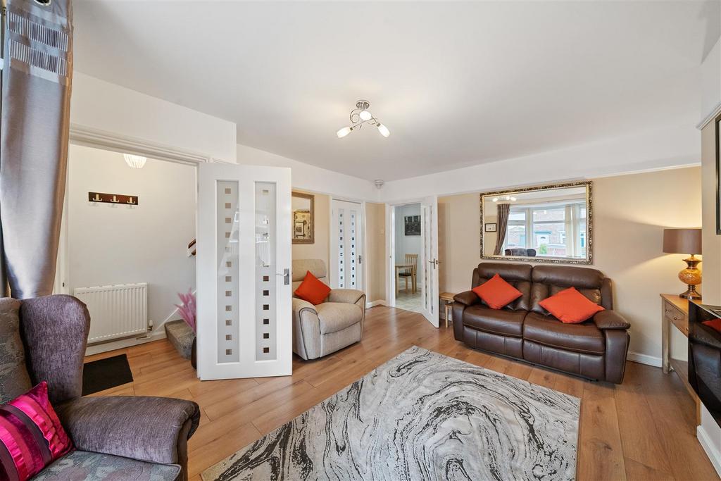 Living Room.jpg