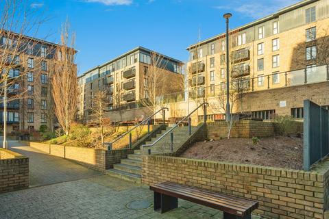 2 bedroom apartment for sale, Lexington Gardens, Birmingham