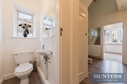 4 bedroom detached house for sale, Camborne Way, Hounslow