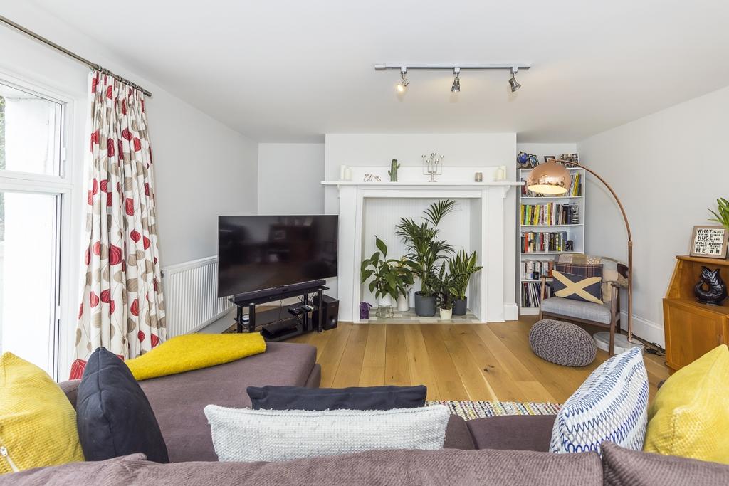 Living room 2