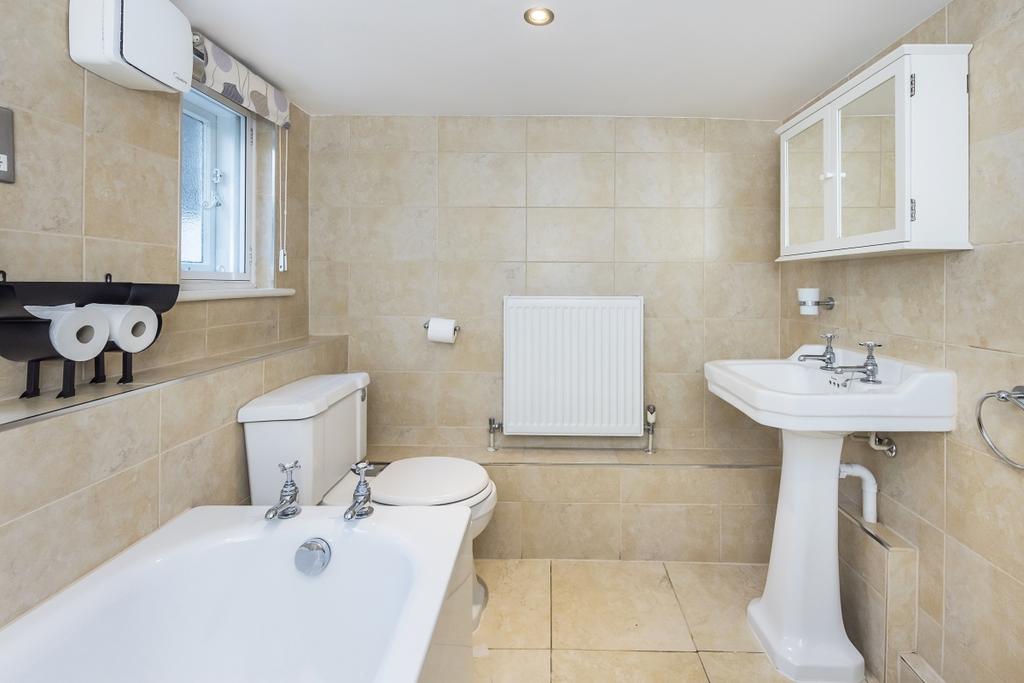 Bathroom 2