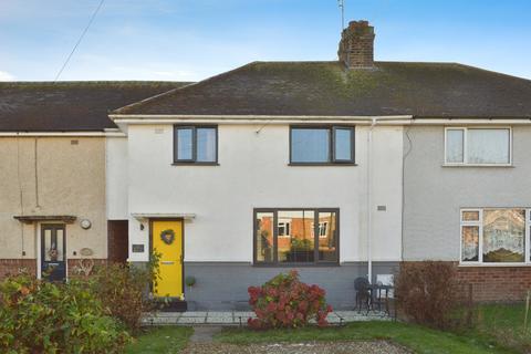3 bedroom terraced house for sale, Bridge Road, Cosgrove, Milton Keynes