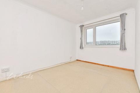 3 bedroom terraced house to rent, Fairfield Road Ramsgate