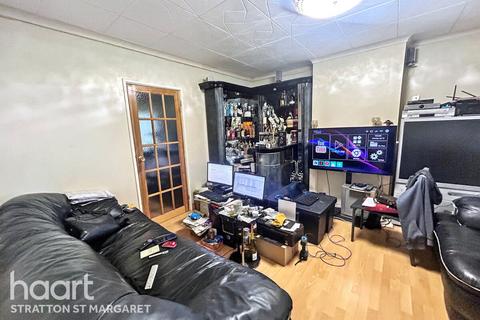 3 bedroom semi-detached house for sale, Bourne Road, Swindon