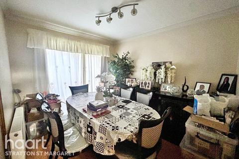 3 bedroom semi-detached house for sale, Bourne Road, Swindon