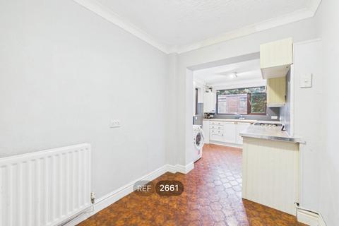 undefined, Gladstone Road, Ipswich, IP3 8AT
