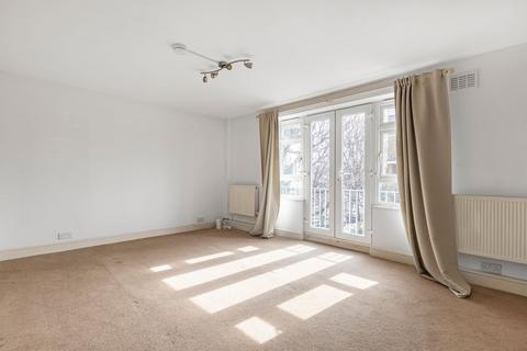 3 bedroom maisonette to rent, Trott Street, London, SW11