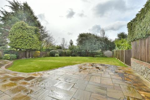 6 bedroom detached house for sale, The Street, Cobham DA12