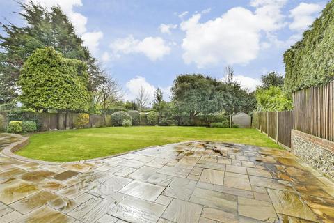 6 bedroom detached house for sale, The Street, Cobham DA12