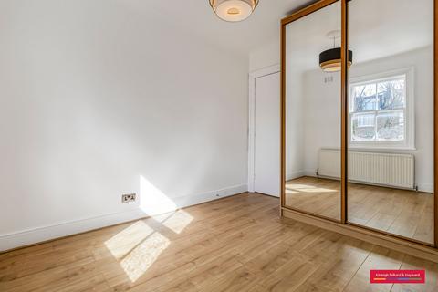 2 bedroom flat to rent, Primrose Gardens, Belsize Park, London, NW3