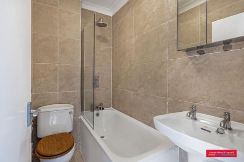 2 bedroom flat to rent, Primrose Gardens, Belsize Park, London, NW3