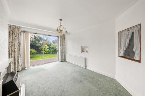 undefined, Ryecroft Avenue, Twickenham TW2