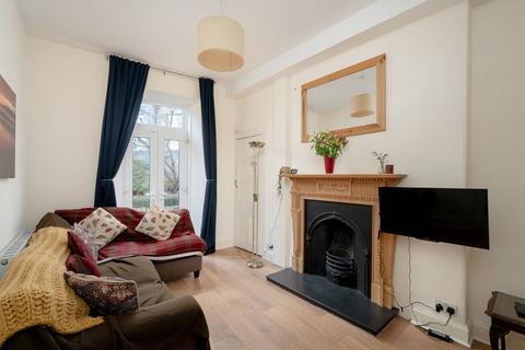 3 bedroom flat for sale, 22 Meadowbank Terrace, Edinburgh, EH8 7AS