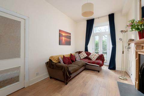 3 bedroom flat for sale, 22 Meadowbank Terrace, Edinburgh, EH8 7AS