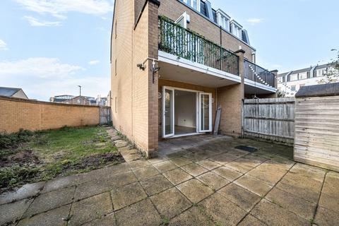 3 bedroom semi-detached house for sale, Franklin Place, London