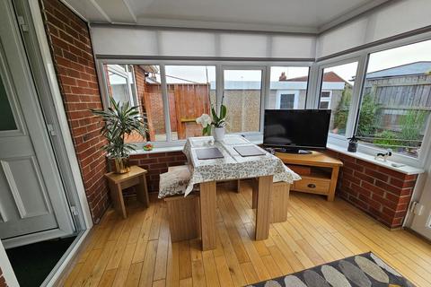 2 bedroom semi-detached bungalow for sale, Howe Lane, Nafferton, YO25