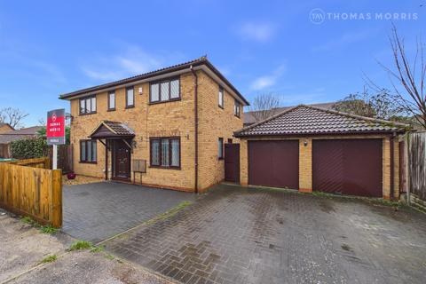 4 bedroom detached house for sale, Provence Road, Huntingdon PE29