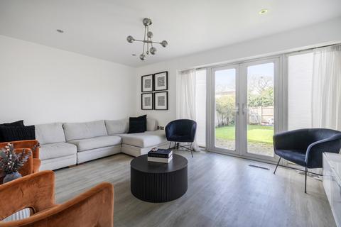 3 bedroom terraced house for sale, Ruddlesway, Windsor, Berkshire