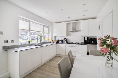 3 bedroom terraced house for sale, Ruddlesway, Windsor, Berkshire