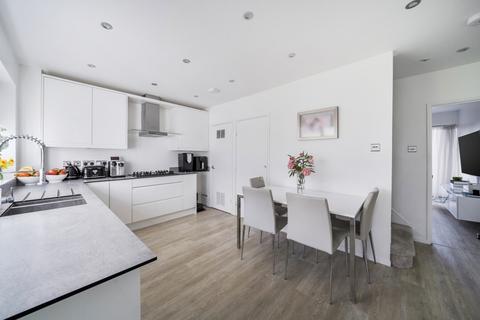 3 bedroom terraced house for sale, Ruddlesway, Windsor, Berkshire