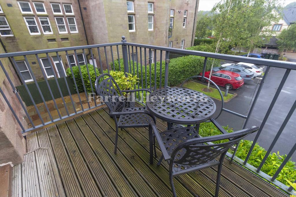 Lounge Balcony
