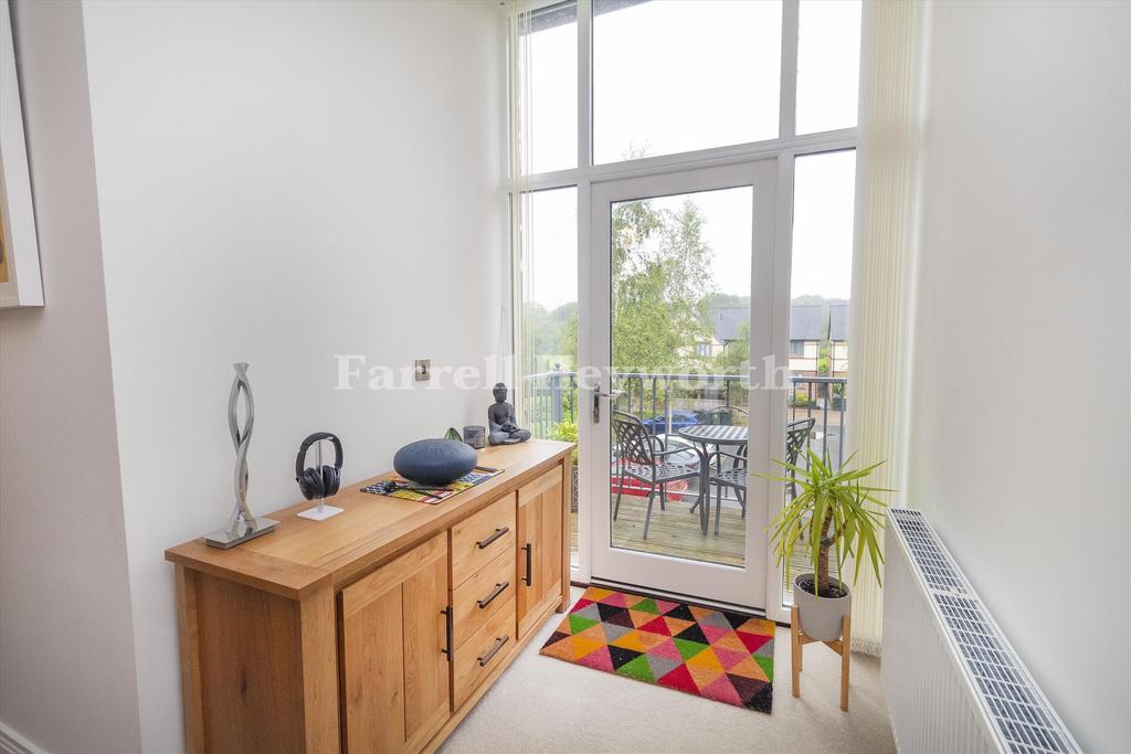 Lounge and Dining 2